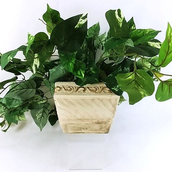 Floral Table Decor Faux Ivy Arrangement Handcrafted Collins Creek Collections - Picture 5 of 7